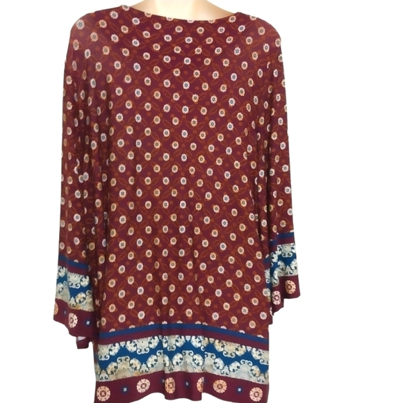 🔵BOGO FREE🔵 Chico's Tunic Top w Floral Design Sz 3 (XL) - Picture 2 of 4